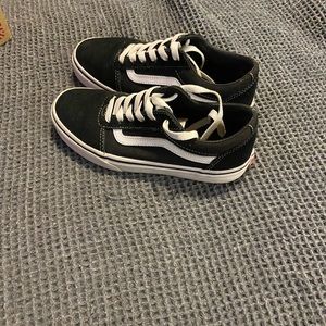Vans size 3Y with box in great condition